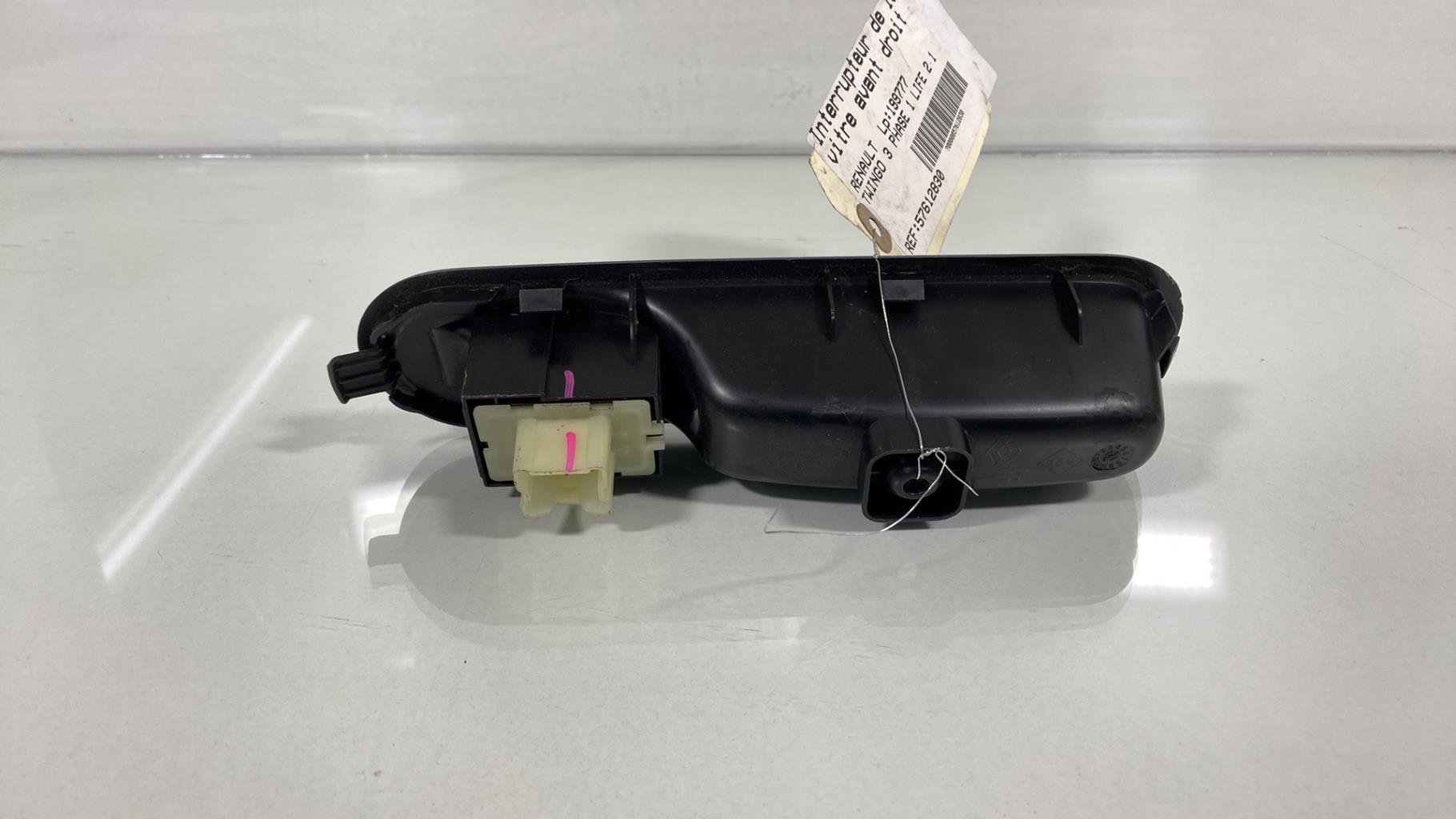 Interruttore lavacristalli anteriore destro RENAULT TWINGO 3 PHASE 1  - 1