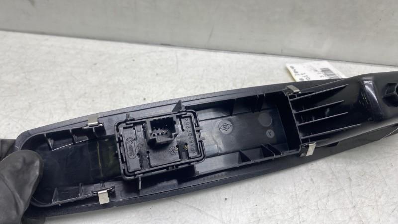 Interruttore lavacristalli anteriore destro RENAULT GRAND SCENIC 3 PHASE 3 Diésel - 1