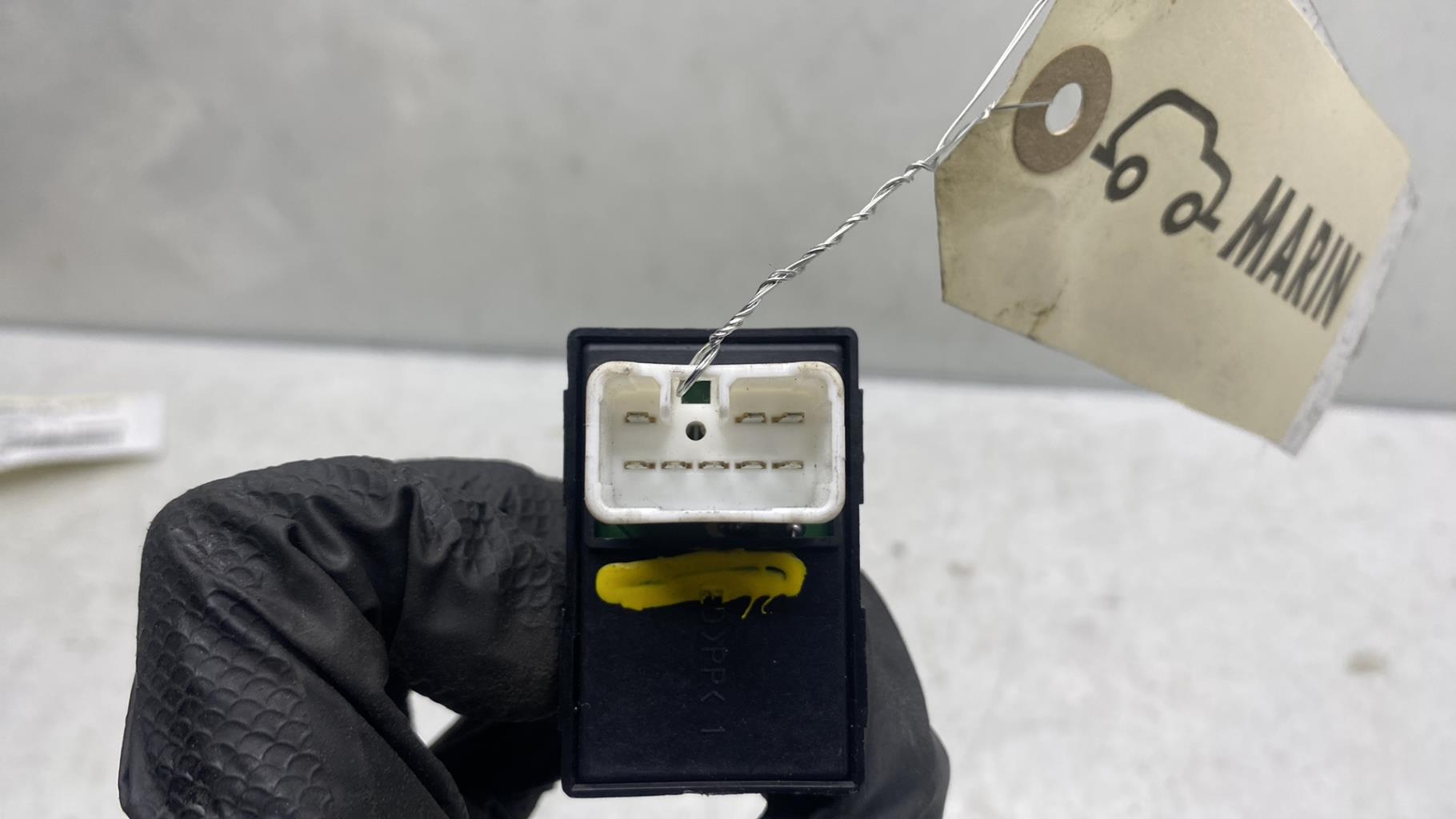 Interruttore lavacristalli anteriore destro KIA PRO-CEED 1 PHASE 1 Diésel - 1
