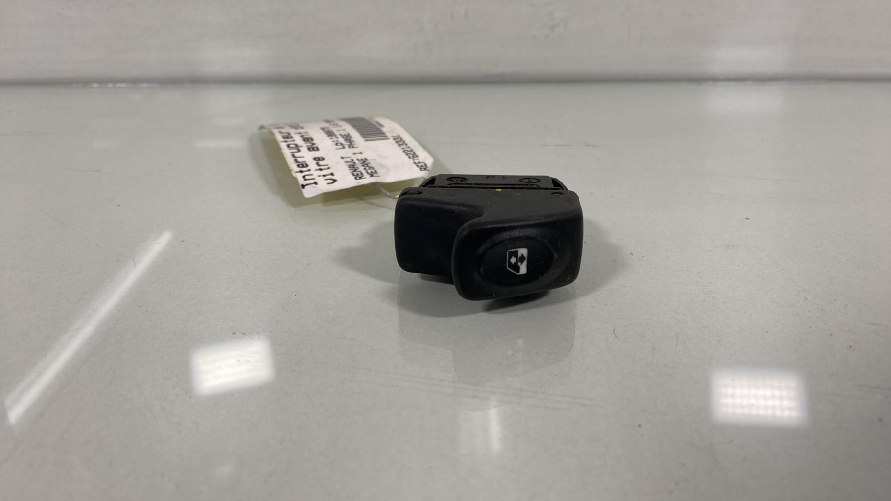 Interruttore lavacristalli anteriore destro RENAULT MEGANE 1 PHASE 1 Gasolina - 1