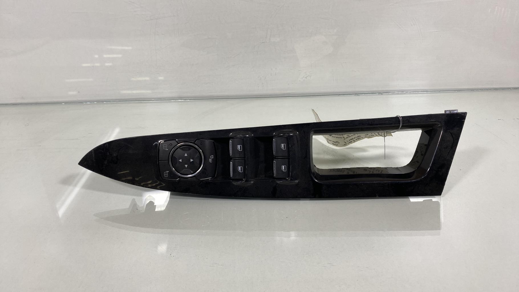 Interruttore lavacristalli anteriore sinistro FORD MONDEO 4 Gasolina - 1