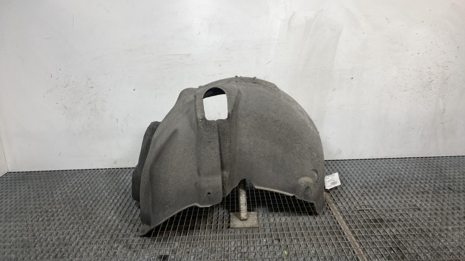 Parasale posteriore sinistro AUDI A1 1 PHASE 1 Diésel - 1