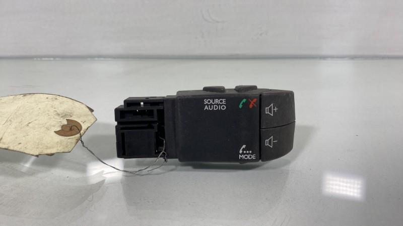 Commande autoradio RENAULT ESPACE 4 PHASE 1 Diesel - 1
