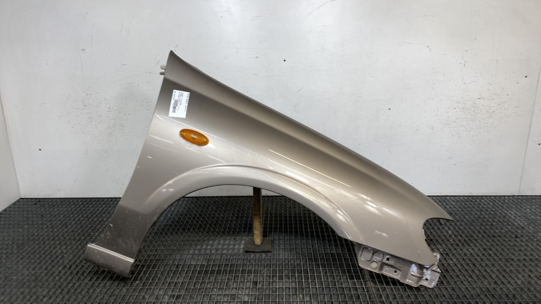 Aile avant droit NISSAN ALMERA 2 PHASE 2 Diesel - 1