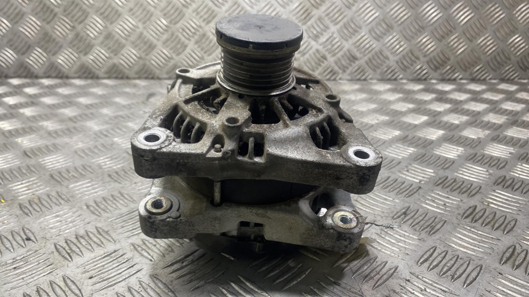 Alternateur FORD FOCUS 3 PHASE 1 Essence - 1