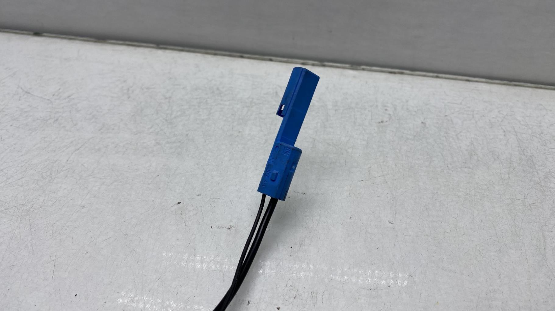 Antenne OPEL MERIVA A PHASE 1 Diesel - 1