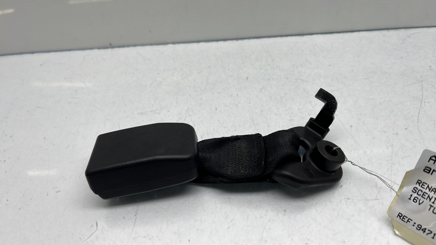 Aggancio cintura sicurezza posteriore destro RENAULT SCENIC 3 PHASE 3 Diésel - 1