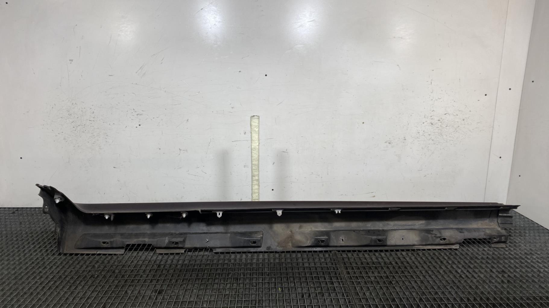 Bas de caisse gauche VOLVO C 30 PHASE 2 Diesel - 1