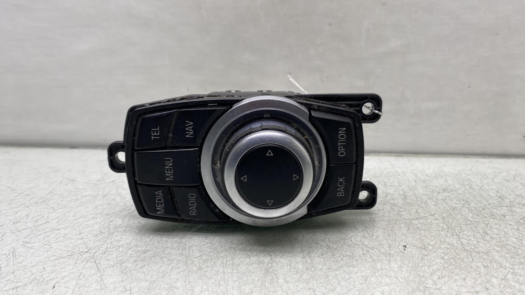 Commande GPS BMW SERIE 1 F20 PHASE 2 Diesel - 1