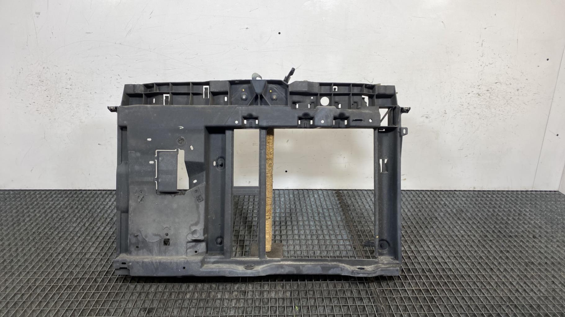 Face avant PEUGEOT 207 PHASE 1 Diesel - 1