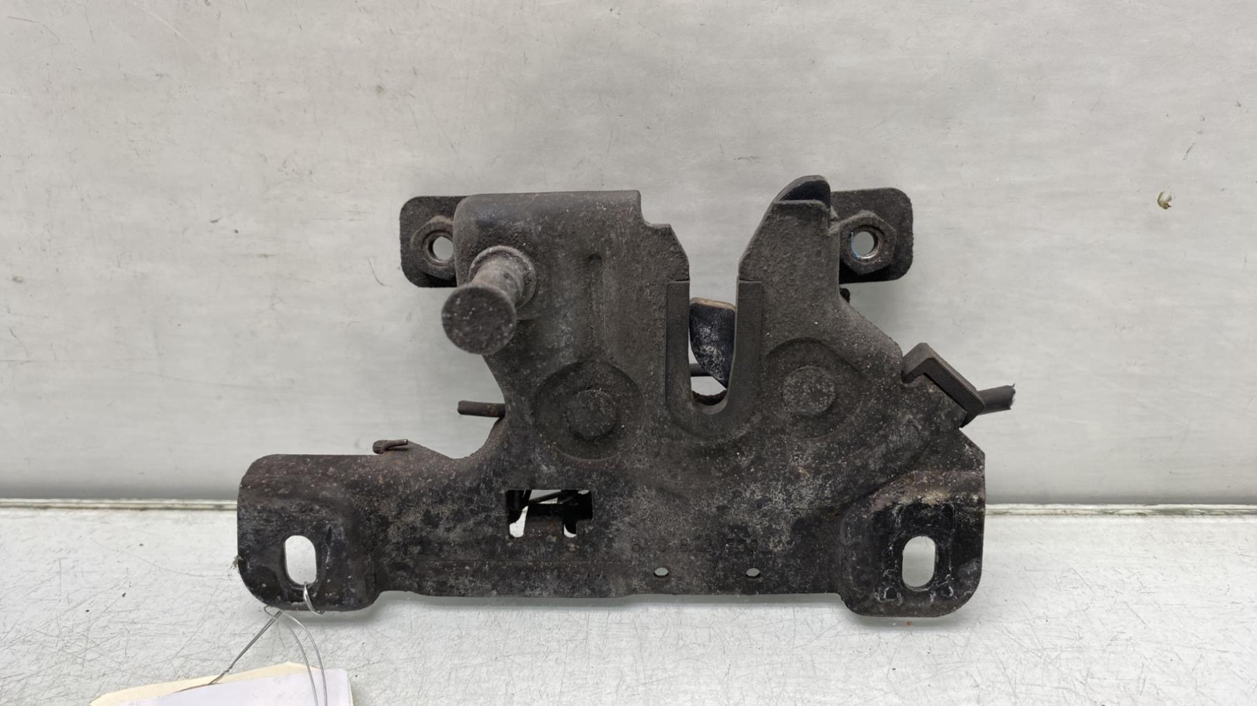 Fermeture de capot SKODA FABIA 1 PHASE 2 BREAK Diesel - 1