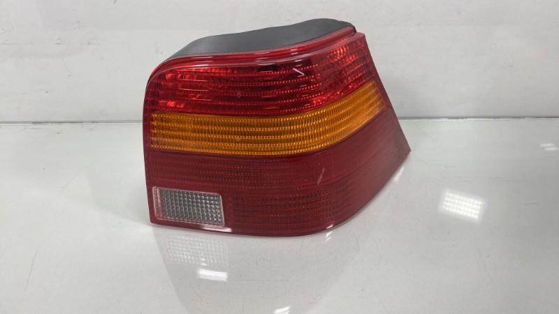 Fanale posteriore principale destro (luci) VOLKSWAGEN GOLF 4 Diésel - 1