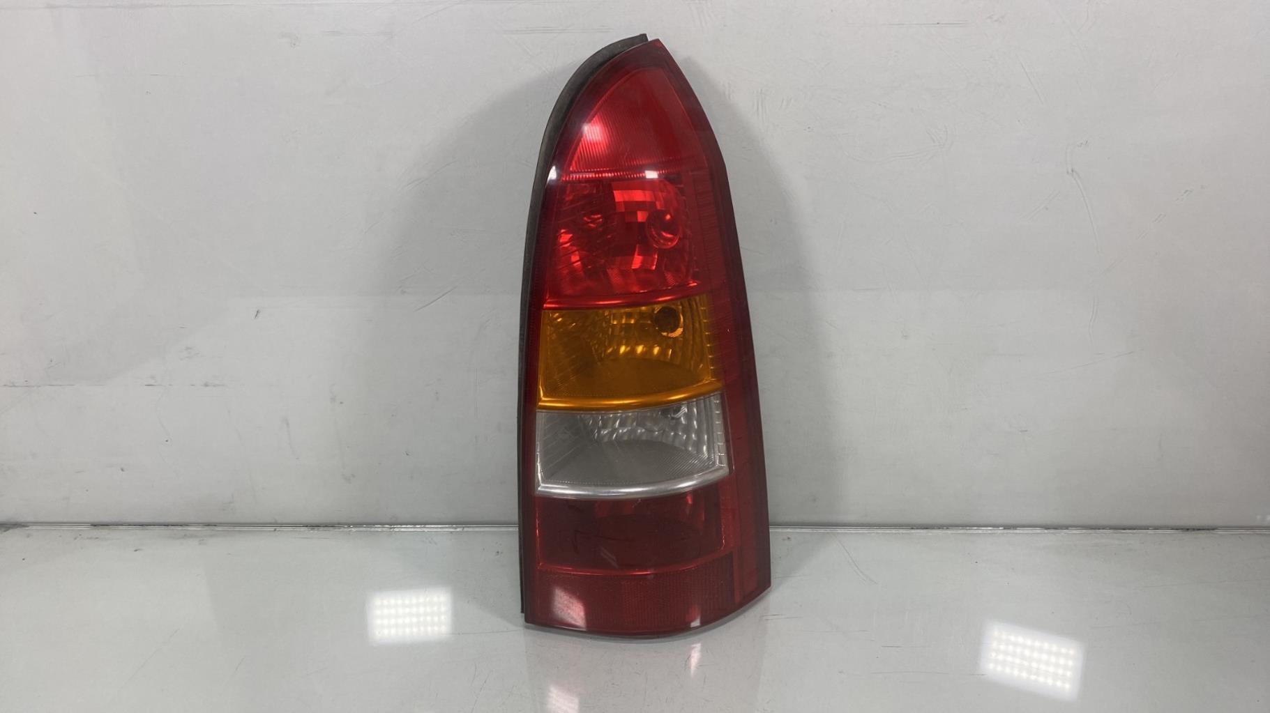 Fanale posteriore principale destro (luci) OPEL ASTRA G BREAK Diésel - 1