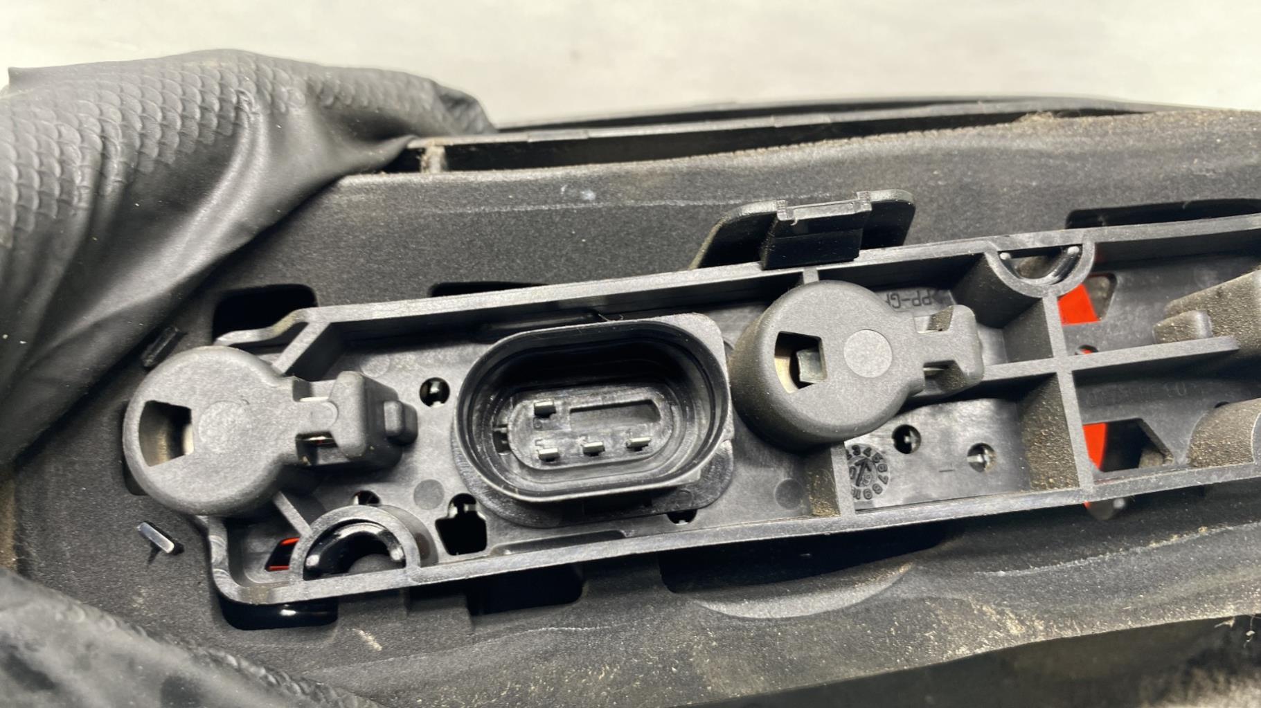 Fanale posteriore principale sinistro (luci) MINI MINI 2 R55 CLUBMAN PHASE 1 BREAK Diésel - 1