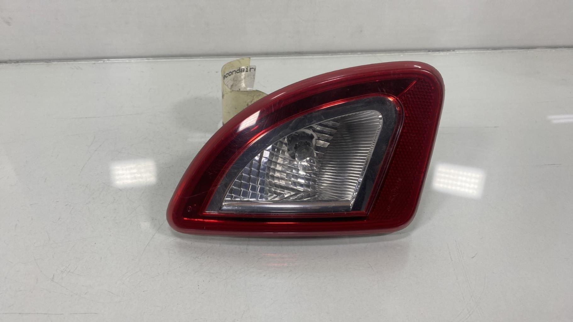 Feu arriere secondaire gauche (feux) RENAULT TWINGO 2 PHASE 2 Diesel - 1