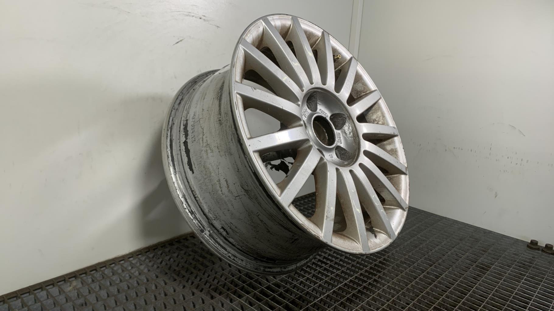 Jante AUDI A4 1 PHASE 1  - 1