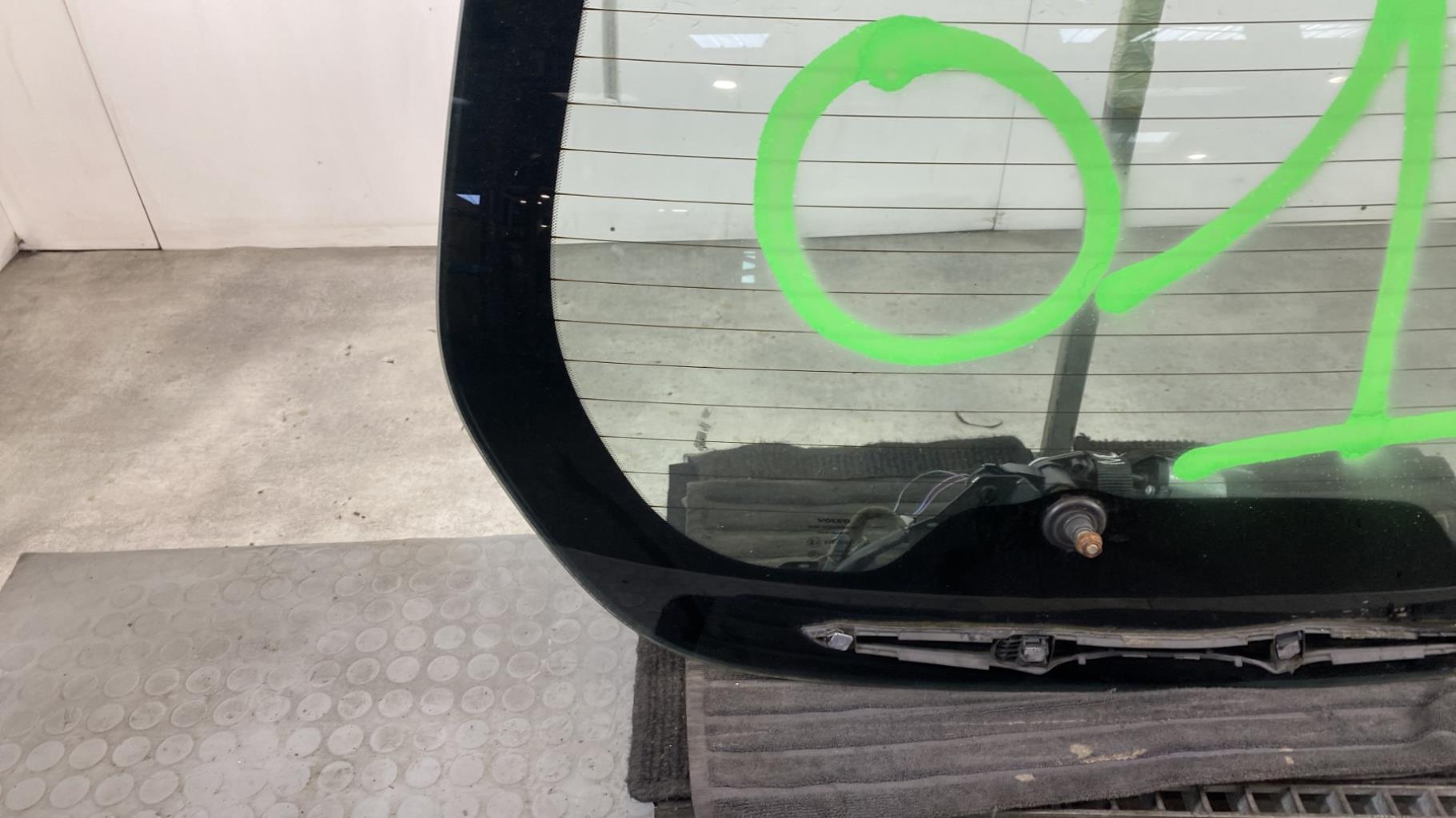 Lunette arriere VOLVO C 30 PHASE 1 Diesel - 1