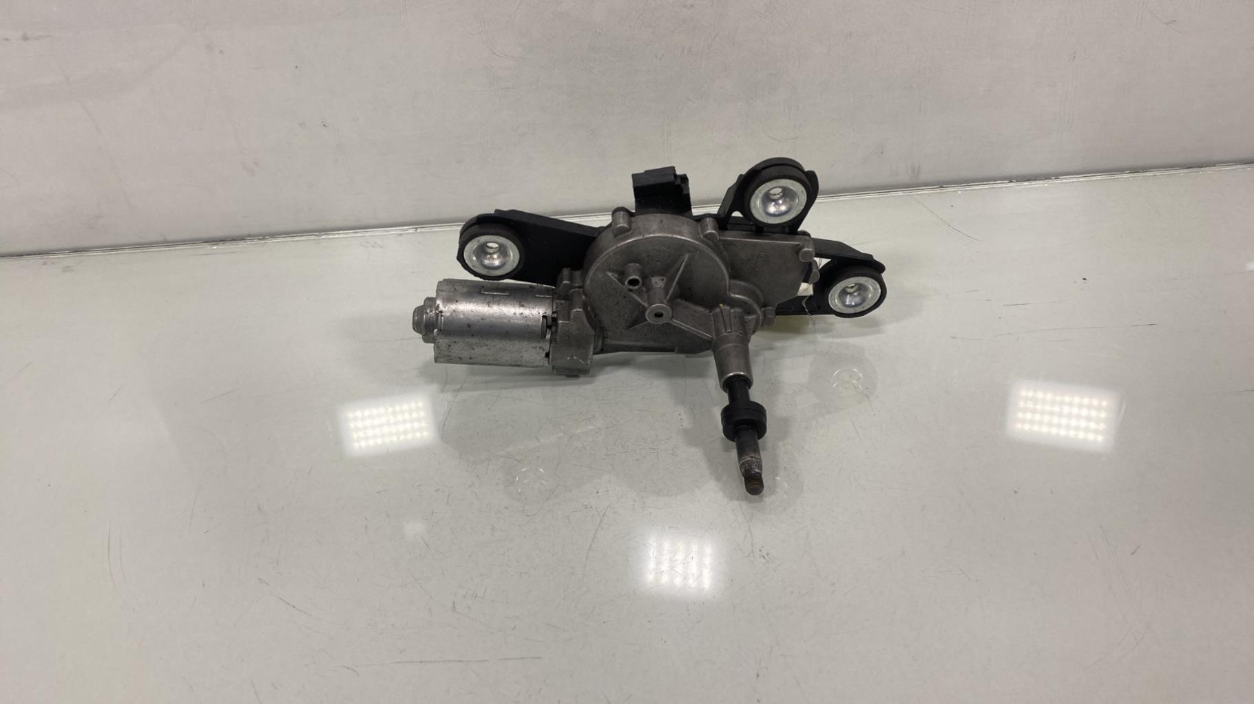 Motore tergicristallo posteriore FORD FIESTA 6 PHASE 1 Diésel - 1