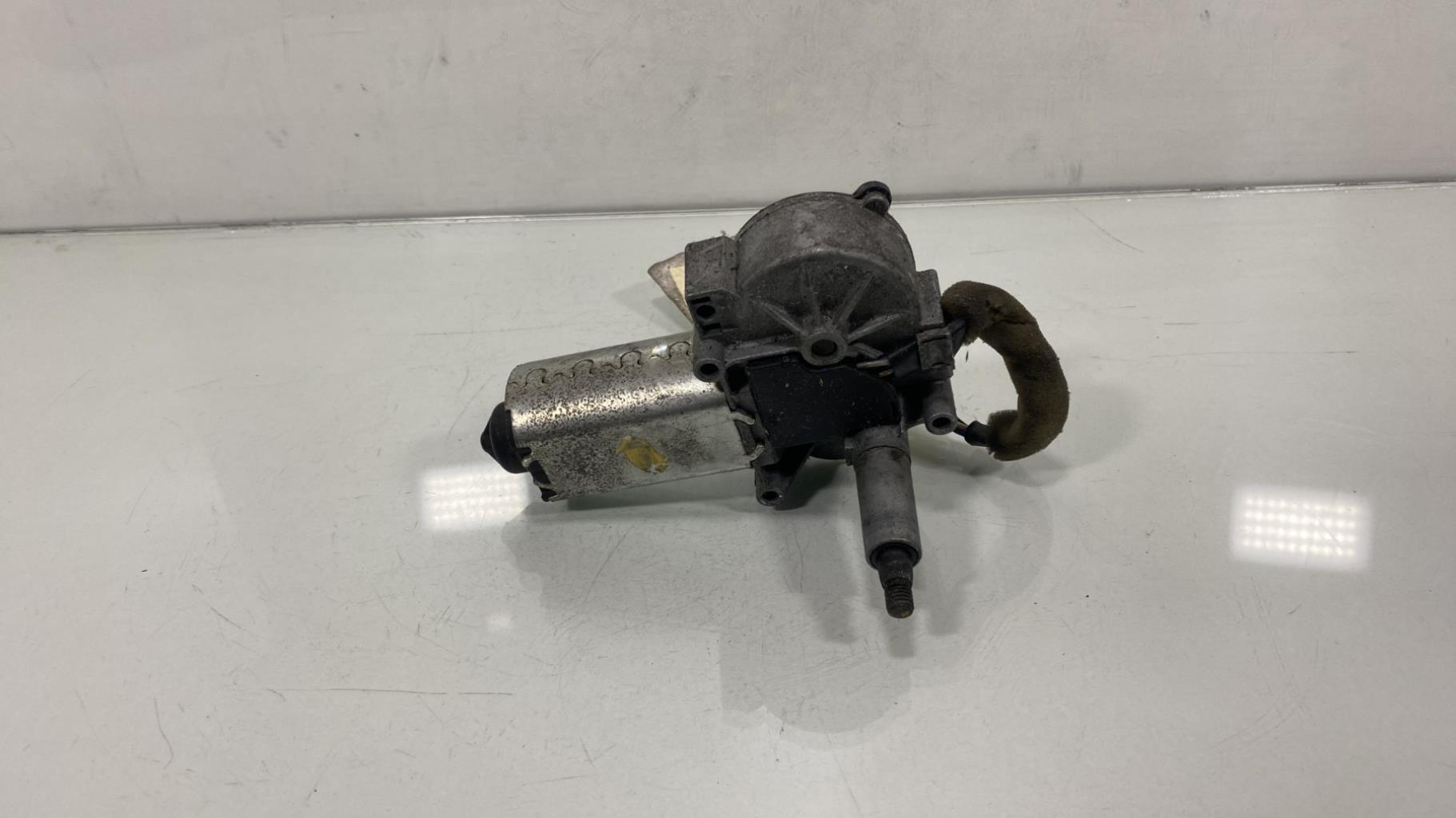 Motore tergicristallo posteriore HONDA CIVIC 6 PHASE 2 BREAK Gasolina - 1