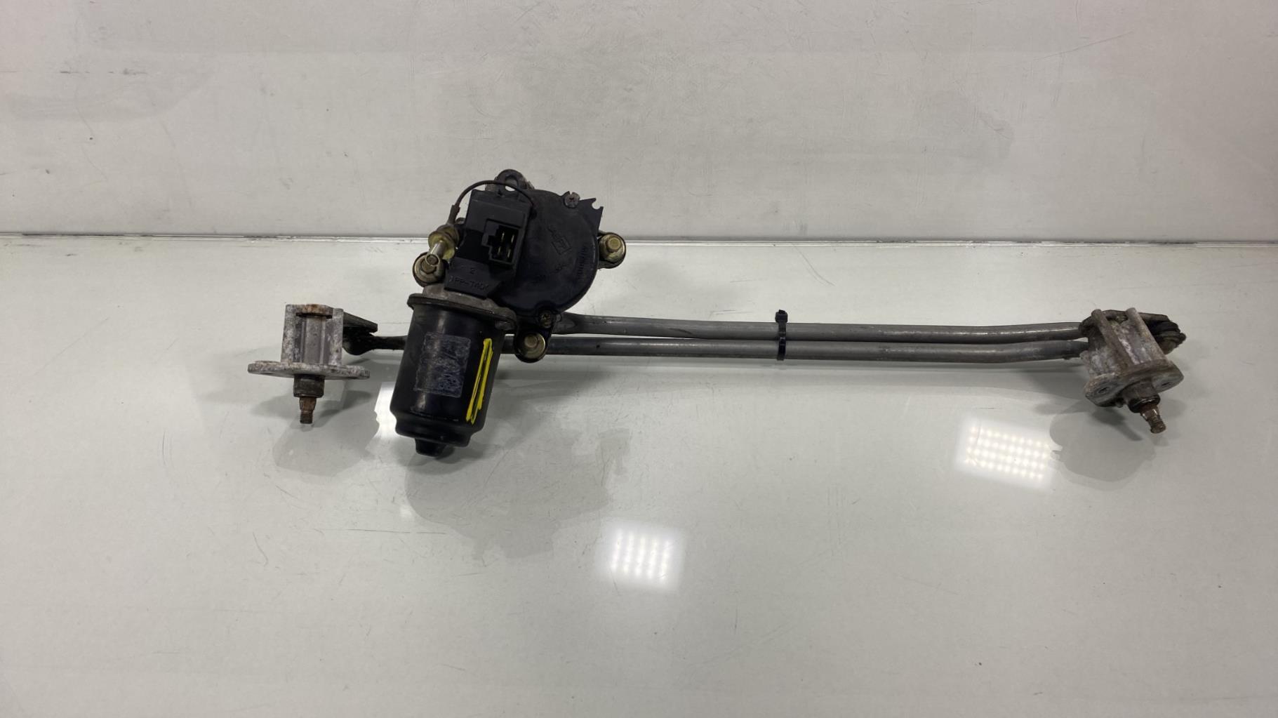 Motore tergicristallo anteriore MAZDA 323 6  - 1