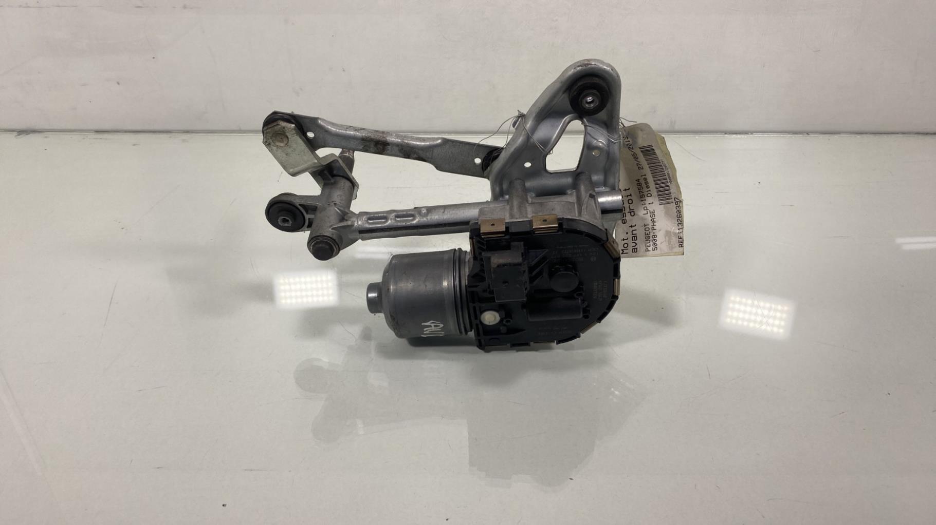 Motore tergicristallo anteriore destro PEUGEOT 5008 1 PHASE 1 Diésel - 1