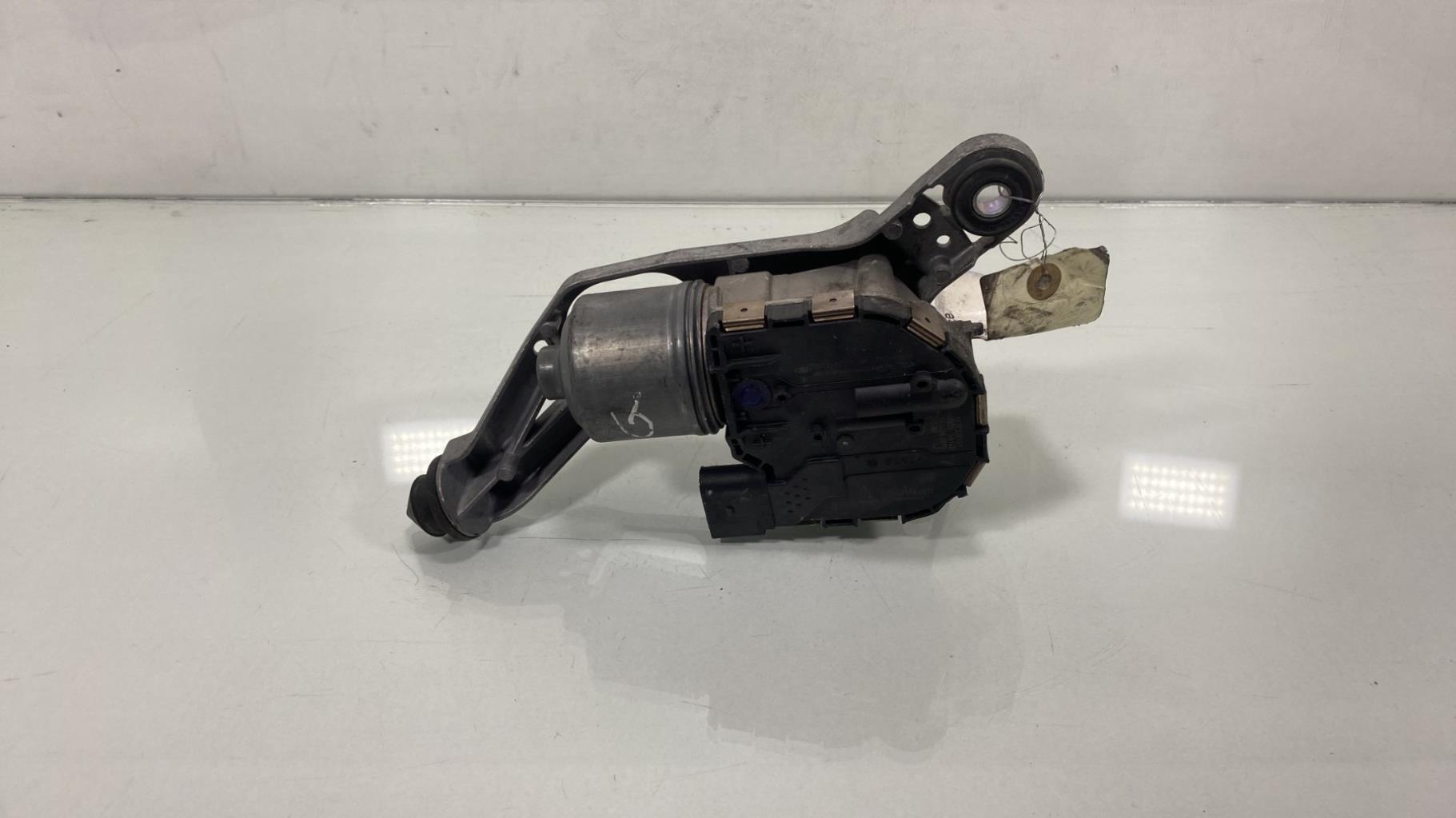 Motore tergicristallo anteriore sinistro FORD FOCUS 3 PHASE 1 Diésel - 1