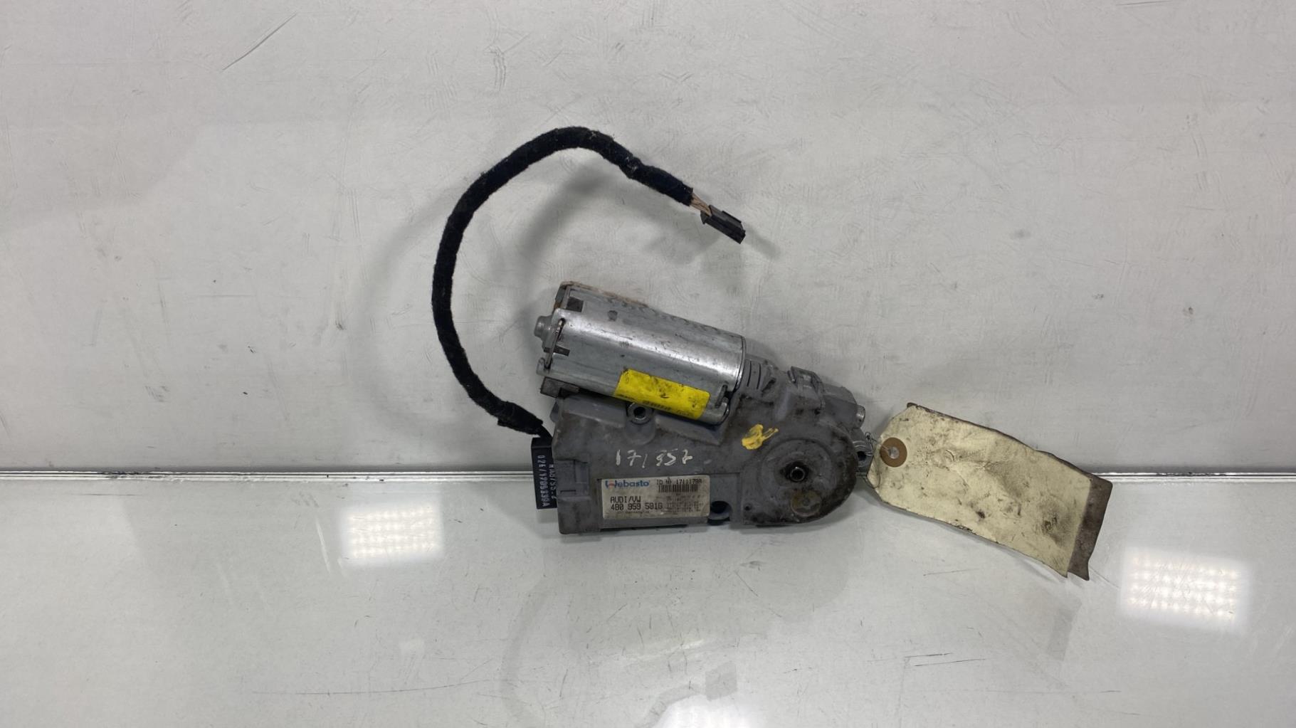 Moteur toit ouvrant AUDI A3 2 PHASE 1 Diesel - 1
