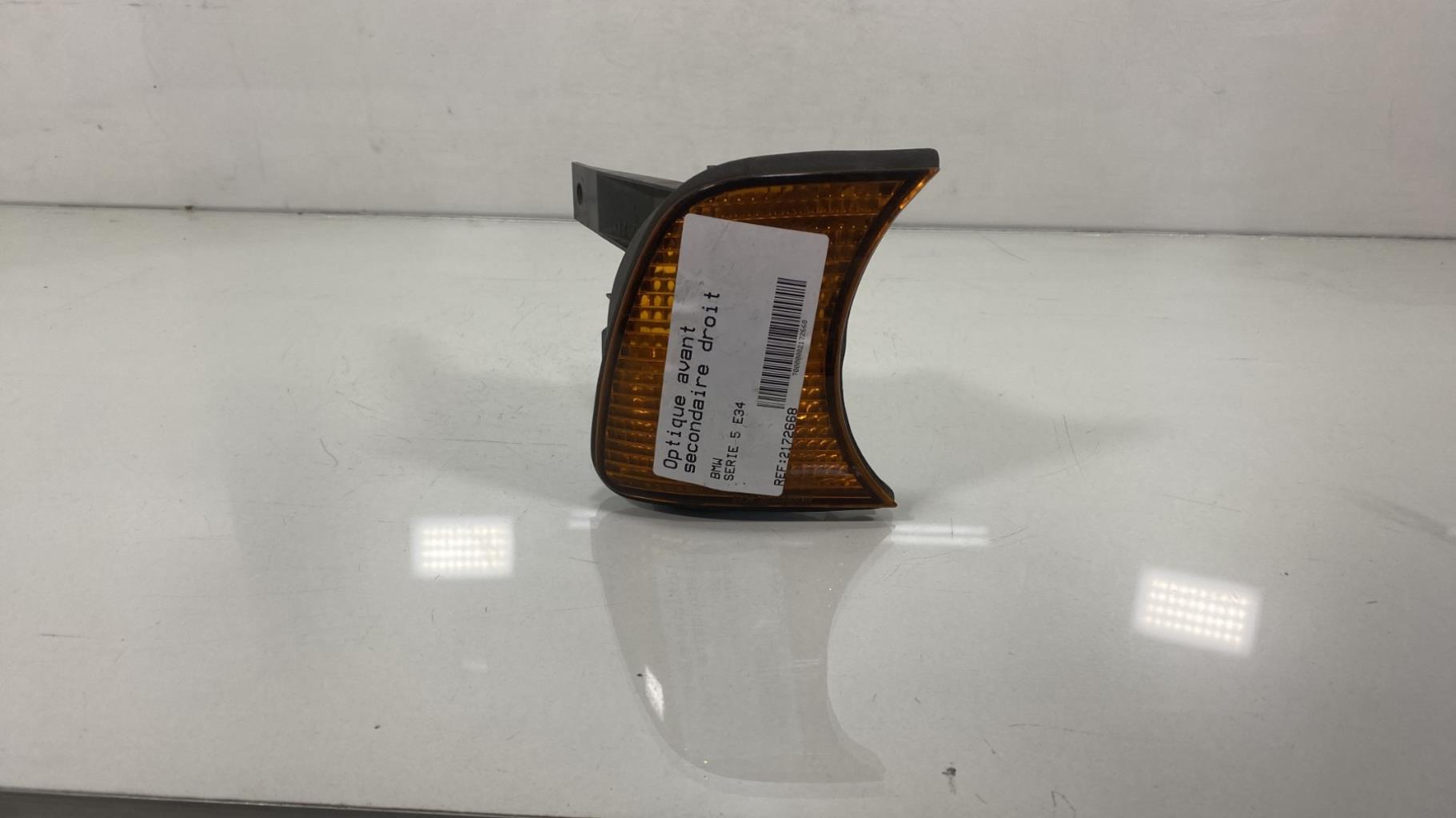 Optique avant secondaire droit (feux)(clignotant) BMW SERIE 5 E34  - 1
