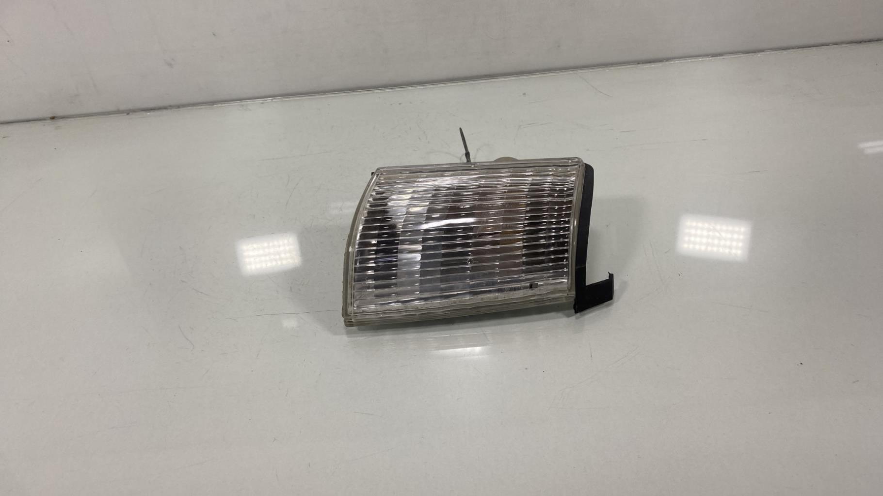 Optique avant secondaire droit (feux)(clignotant) RENAULT R21  - 1