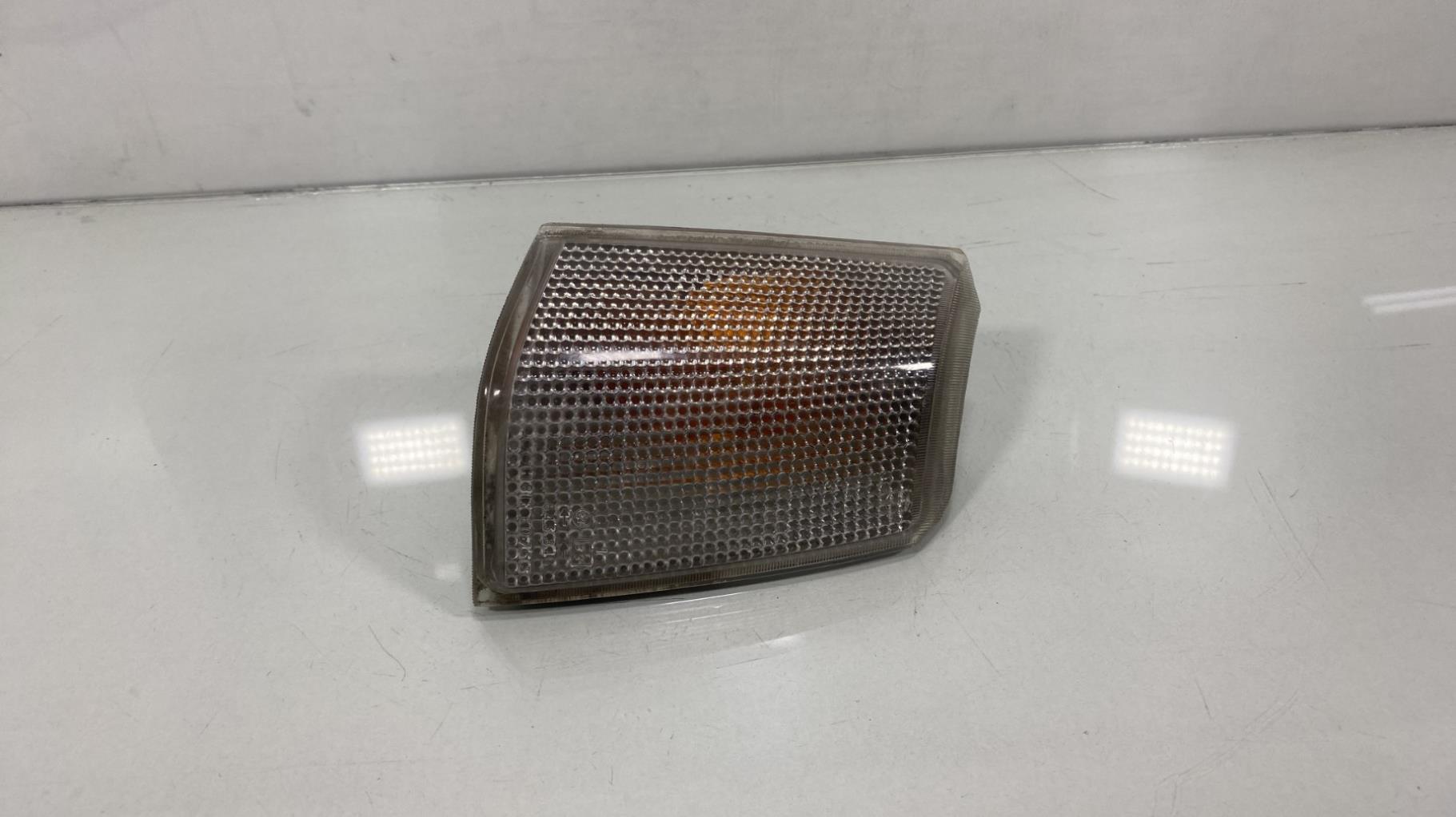 Gruppo ottico anteriore secondario destro (luci)(freccia) RENAULT R25 PHASE 1 Gasolina - 1