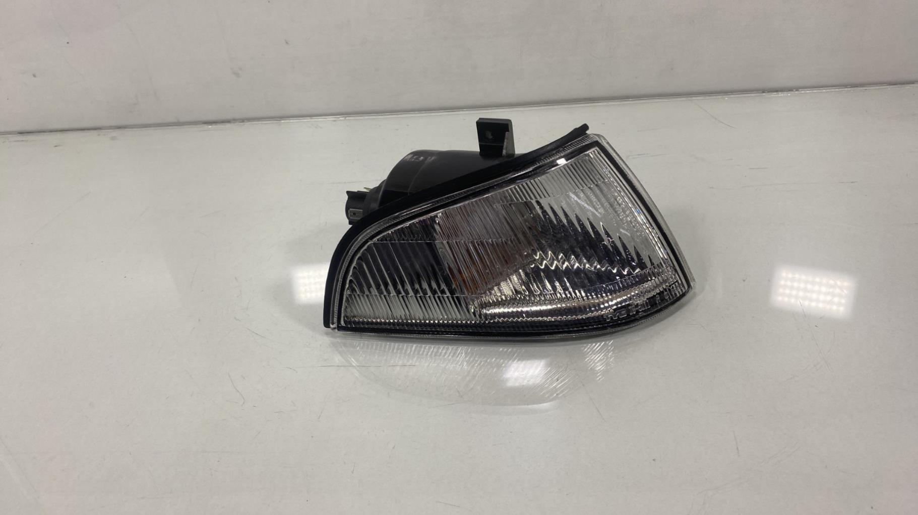 Gruppo ottico anteriore secondario destro (luci)(freccia) ROVER 400 1  - 1