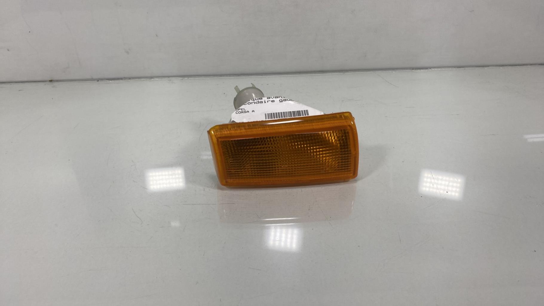 Optique avant secondaire gauche (feux)(clignotant) OPEL CORSA A  - 1