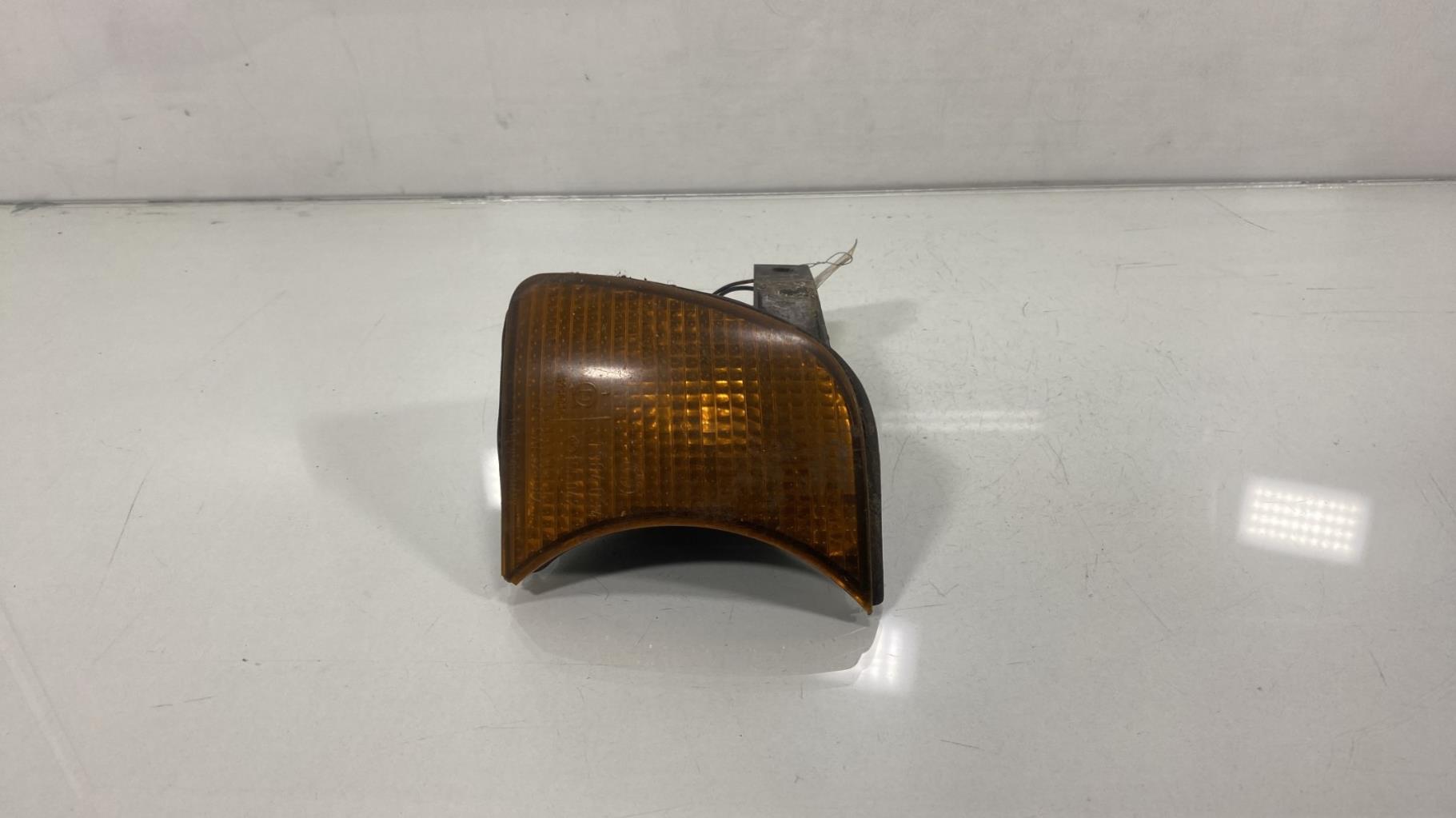 Gruppo ottico anteriore secondario sinistro (luci)(freccia) BMW SERIE 5 E34 Diésel - 1