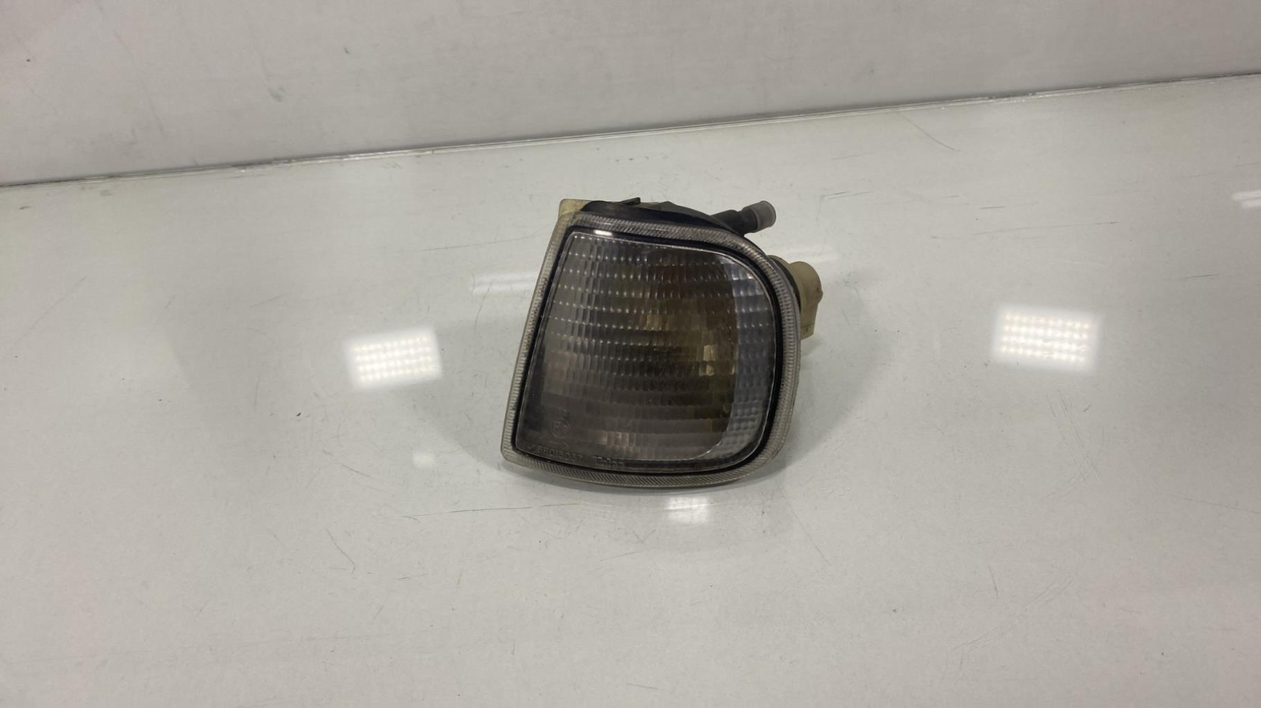 Gruppo ottico anteriore secondario sinistro (luci)(freccia) SEAT CORDOBA 1 PHASE 1 COUPE Gasolina - 1