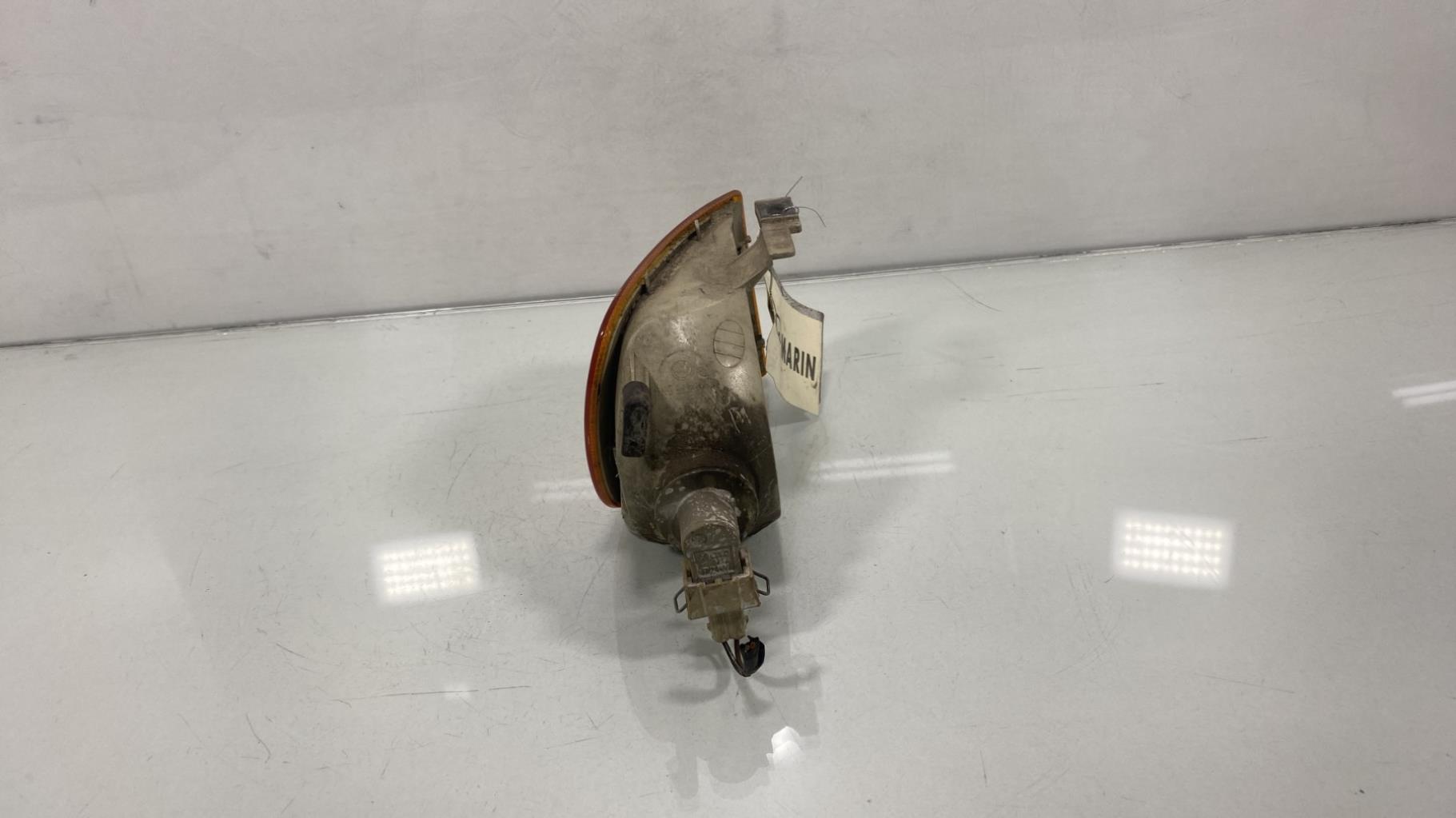 Gruppo ottico anteriore secondario sinistro (luci)(freccia) VOLKSWAGEN POLO 3 PHASE 1 Gasolina - 1