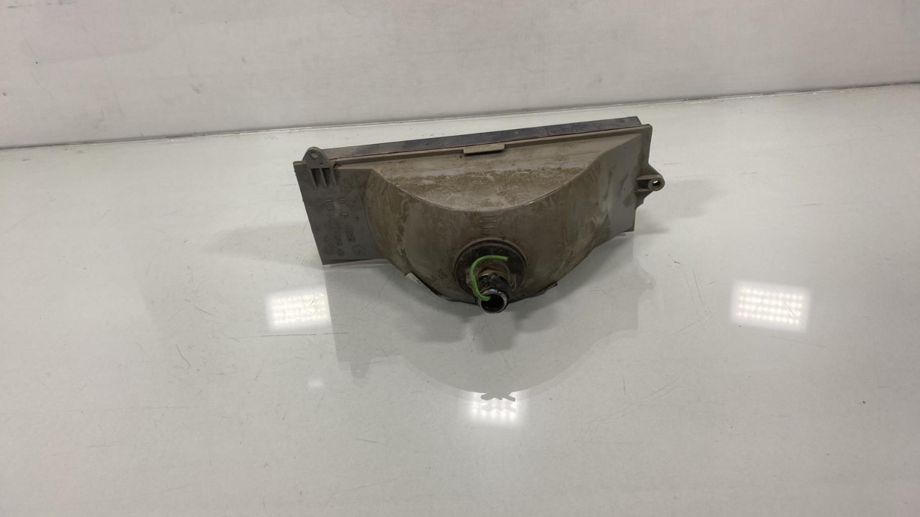Gruppo ottico anteriore secondario sinistro (luci)(freccia) JEEP CHEROKEE Diésel - 1