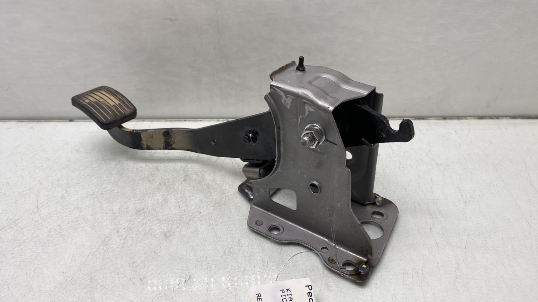 Pedale della frizione KIA PICANTO 3 PHASE 1 Gasolina - 1