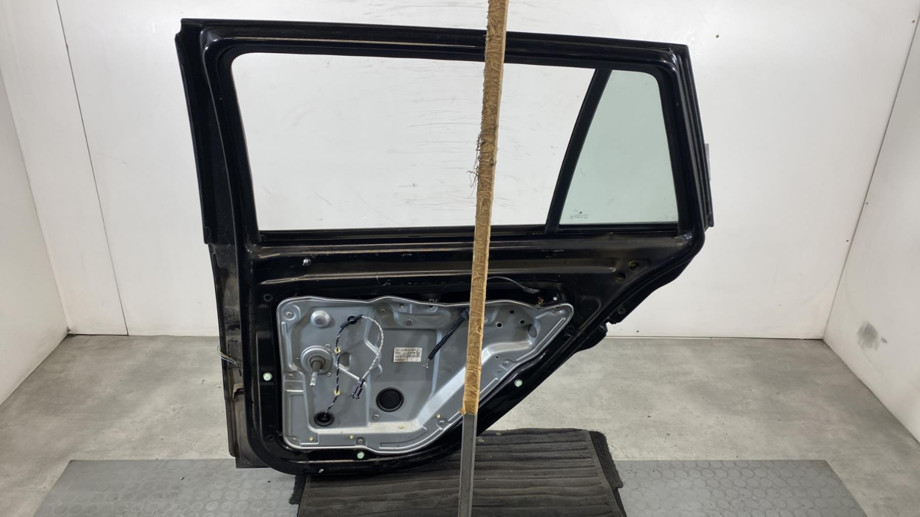 Portiera posteriore destra SKODA FABIA 1 PHASE 2 BREAK Diésel - 1