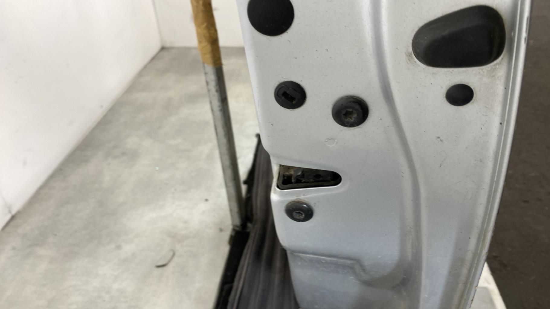 Portiera anteriore destra SKODA FABIA 2 PHASE 2 BREAK Diésel - 1