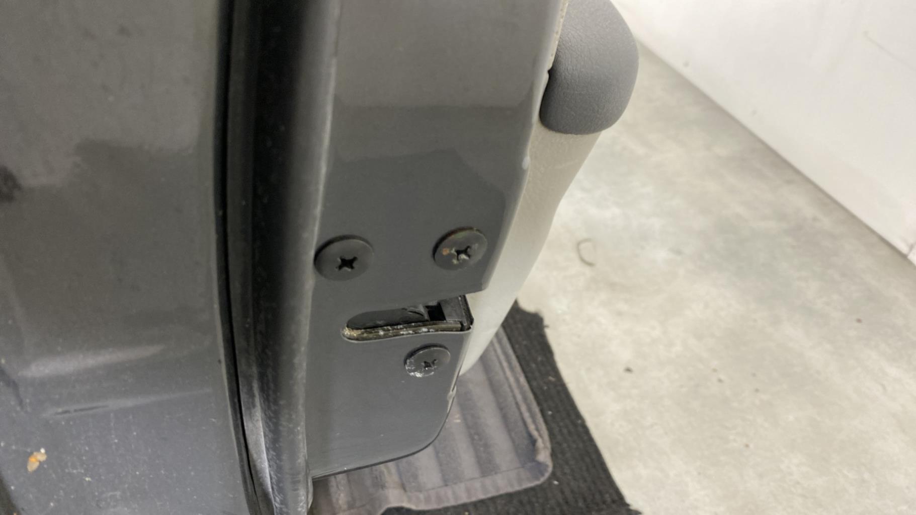 Portiera anteriore sinistra KIA CERATO Diésel - 1