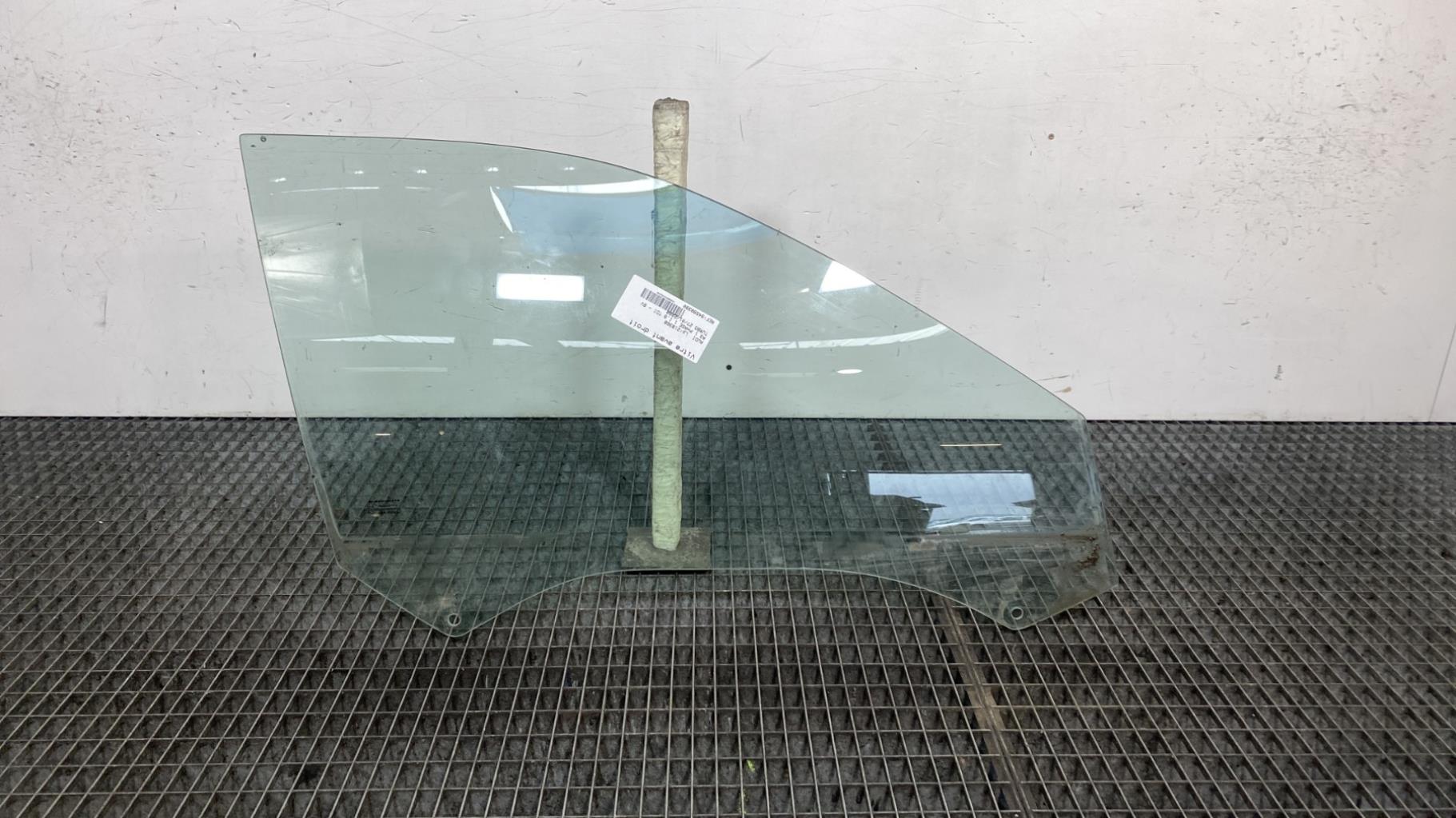 Vitre avant droit AUDI A3 1 PHASE 1 Diesel - 1