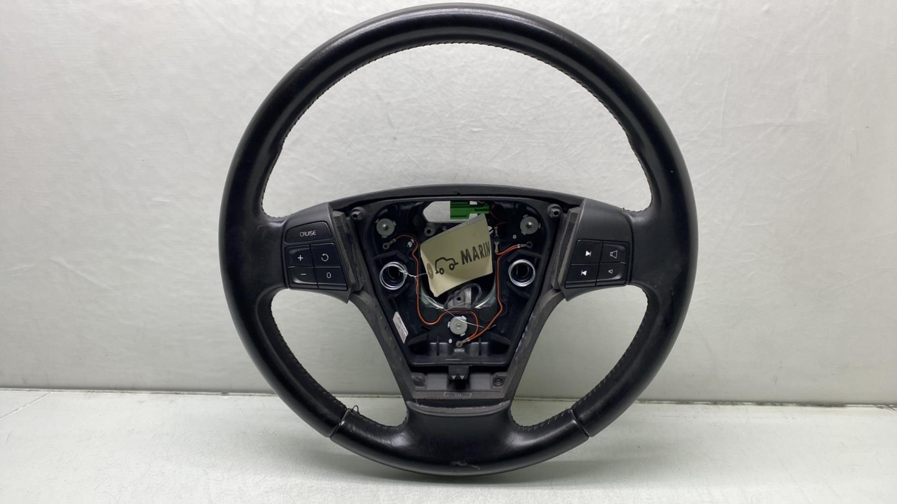 Volant VOLVO C 30 PHASE 2 Diesel - 1