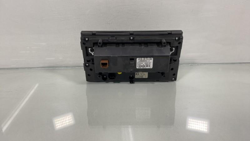 Monitor display PEUGEOT 308 2 SW PHASE 1 BREAK Gasolina - 1