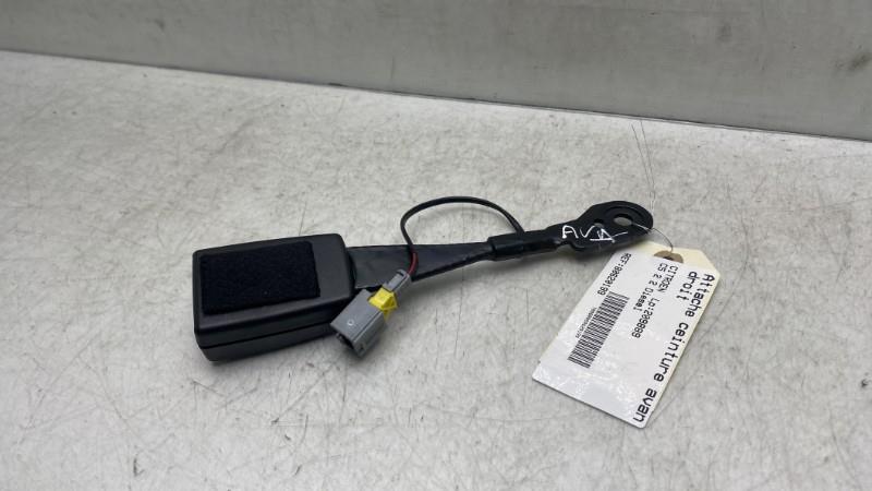 Aggancio cintura sicurezza anteriore destro CITROEN C5 2 Diésel - 1