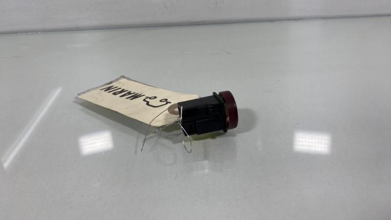 Bouton de warning CITROEN BERLINGO 1 PHASE 2 Essence - 1