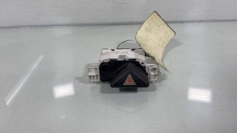 Bouton de warning FORD FOCUS 1 BREAK Diesel - 1