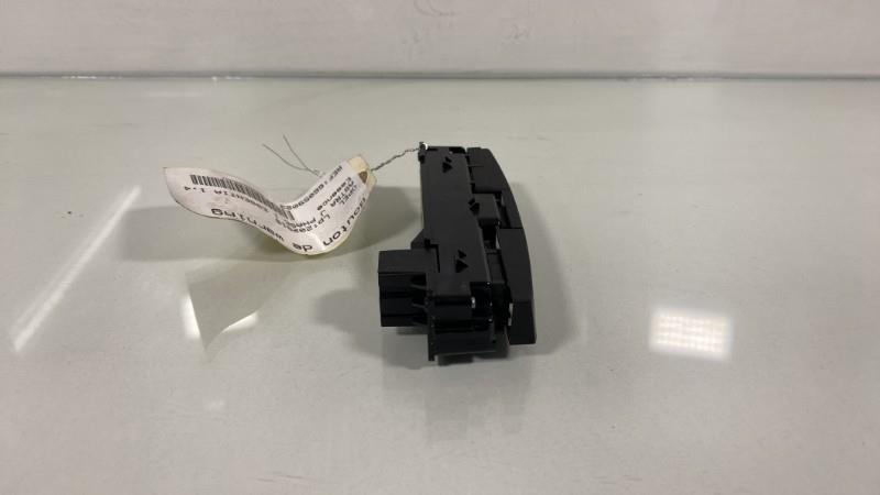 Bouton de warning OPEL ASTRA J PHASE 1 Essence - 1