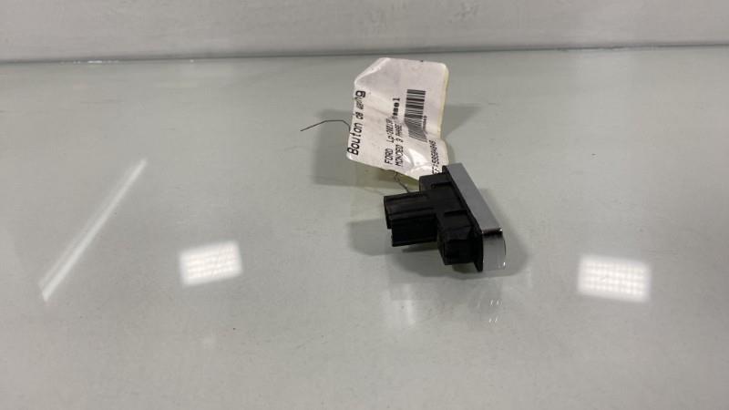 Bouton de warning FORD MONDEO 3 PHASE 2 Diesel - 1