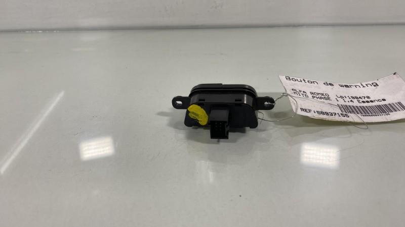 Bouton de warning ALFA ROMEO MITO PHASE 1 Essence - 1
