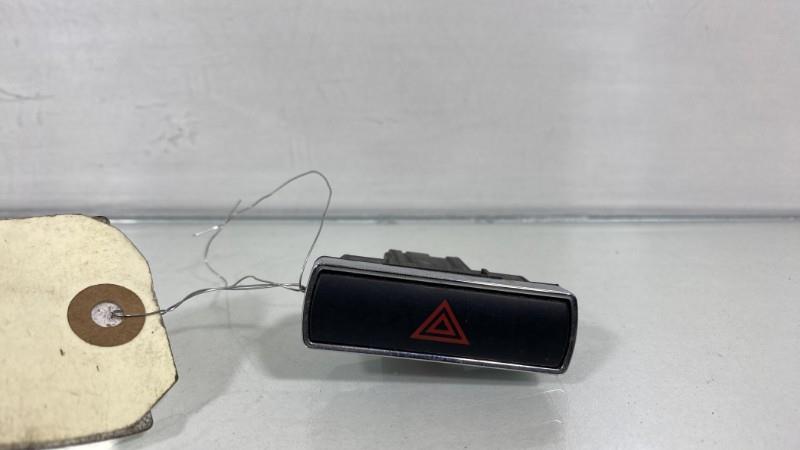 Bouton de warning FORD MONDEO 3 PHASE 2 Diesel - 1